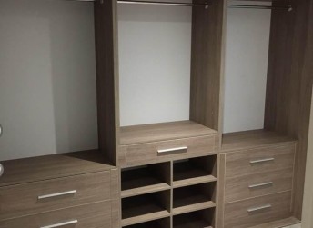 Internal Wardrobe Storage Bergari